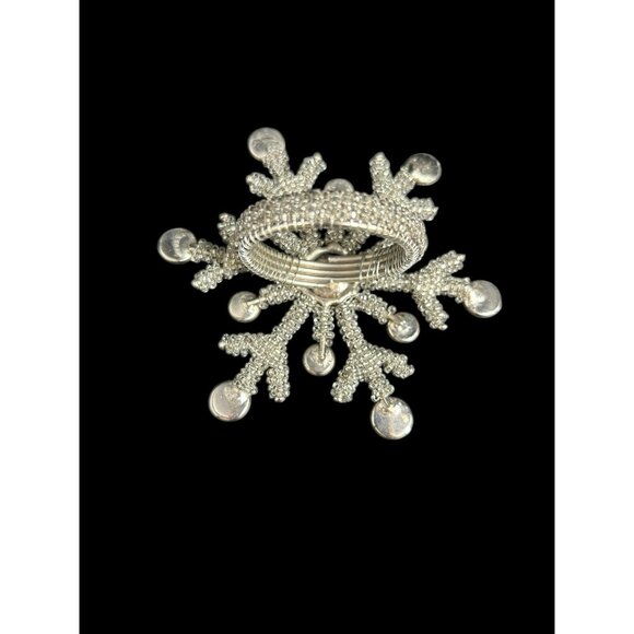 Vintage Beaded Wire Wrapped Snowflake Napkin Rings Pier One New Old Stock Set 6 - Picture 6 of 9